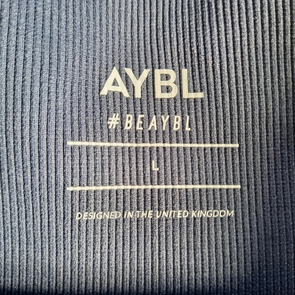 AYBL Dusty Blue Compression Activewear Workout Cropped Leggings Size Large - Picture 11 of 11